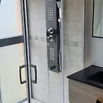 Hébergement de vacances Le Gros Chêne, Du Xviii Siècle, Jacuzzi Privatif